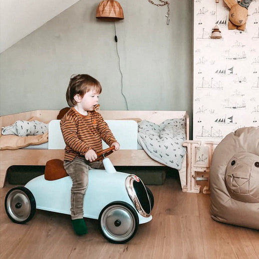 Elegant Rider — Vintage metal ride-on