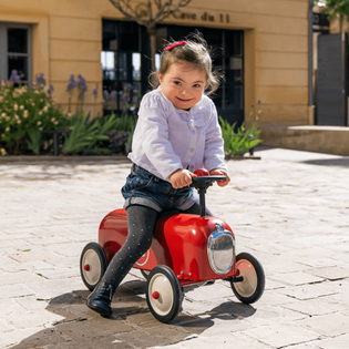 Baghera PETITE VOITURE ROUGE - Loupapillon